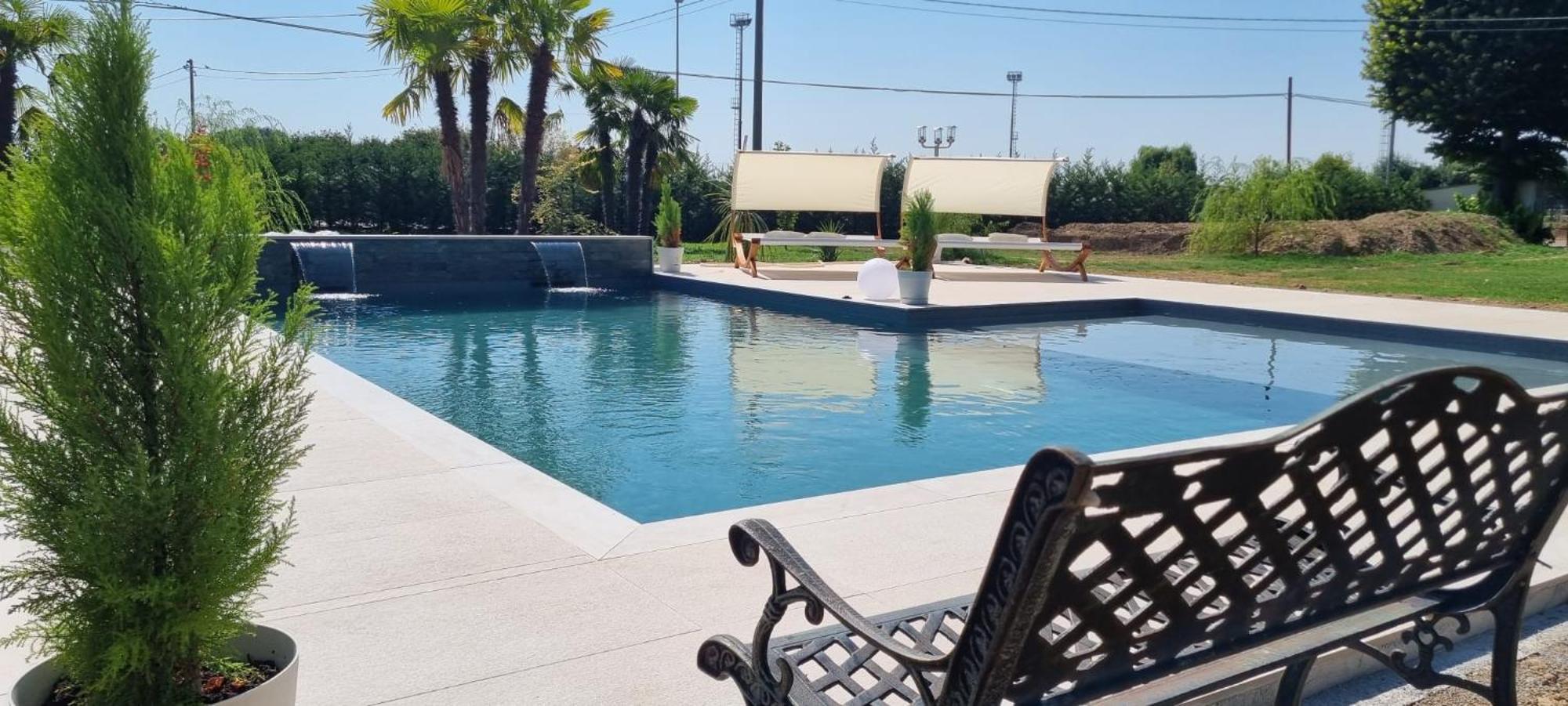 شقة Casakadd002Luxuryheated Pool Garden Patio Barbeque Cive المظهر الخارجي الصورة